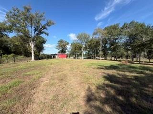 25044 S Leitrim St Street, Hempstead, TX 77445