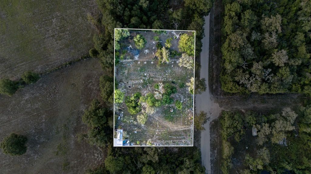 25044 S Leitrim St Street, Hempstead, TX 77445