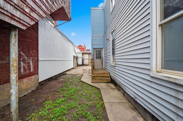 406 W 10th Street, Newport, KY 41071