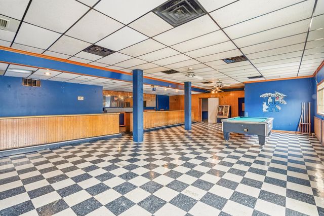 406 W 10th Street, Newport, KY 41071
