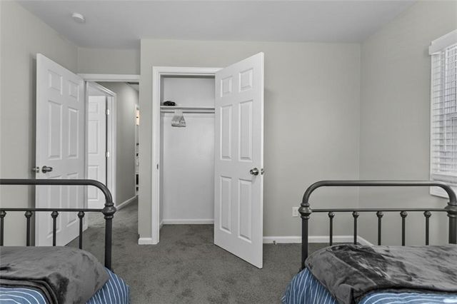 9005 W 99th Terrace, Overland Park, KS 66212