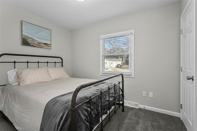 9005 W 99th Terrace, Overland Park, KS 66212