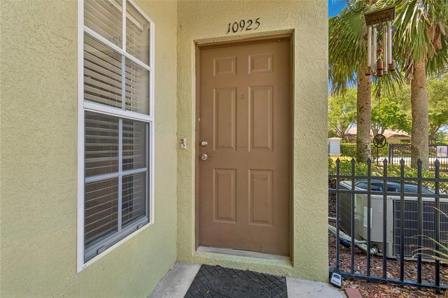 10925 WINTER CREST DRIVE, Riverview, FL 33569