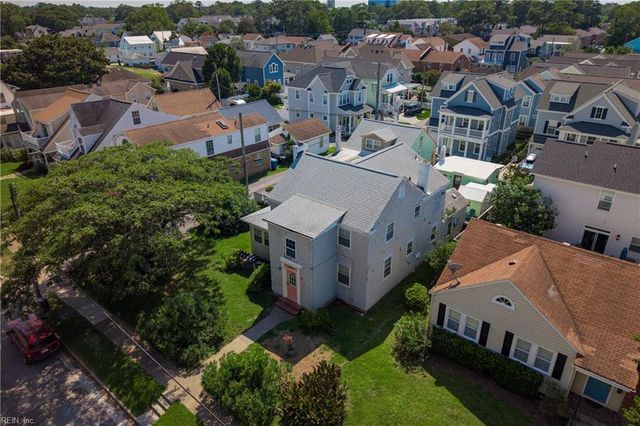 2414 Arctic Ave Apt 4, Virginia Beach, VA 23451