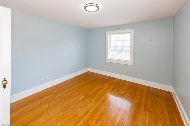 2414 Arctic Ave Apt 4, Virginia Beach, VA 23451