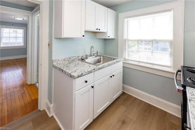 2414 Arctic Ave Apt 4, Virginia Beach, VA 23451
