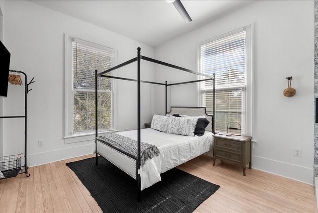 1724 33rd Street, Galveston, TX 77550