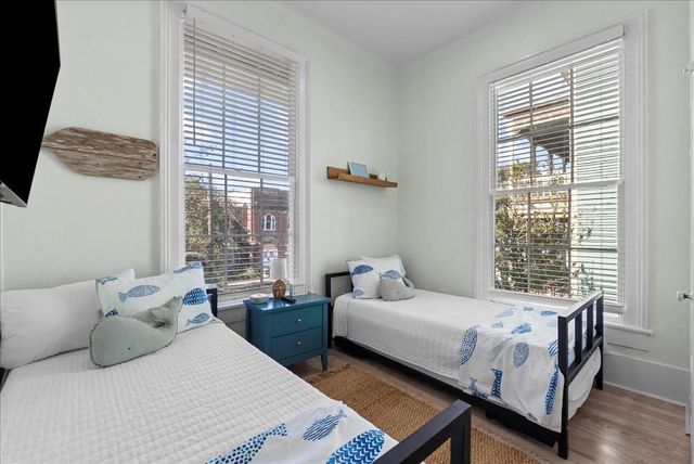 1724 33rd Street, Galveston, TX 77550