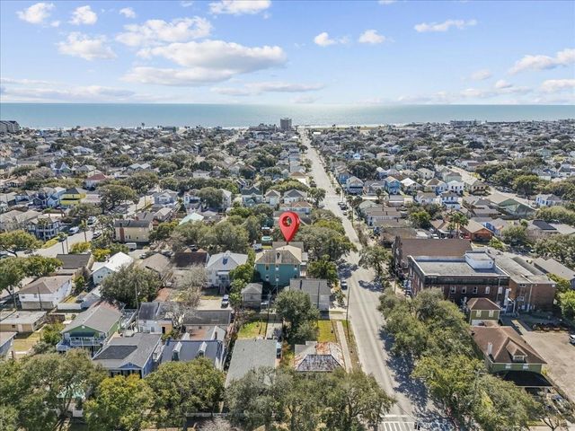 1724 33rd Street, Galveston, TX 77550