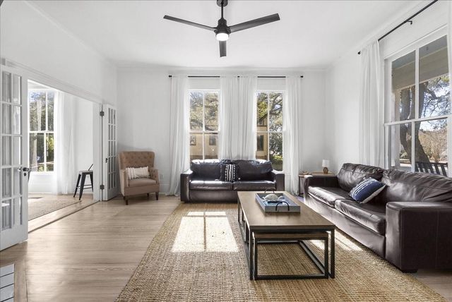 1724 33rd Street, Galveston, TX 77550