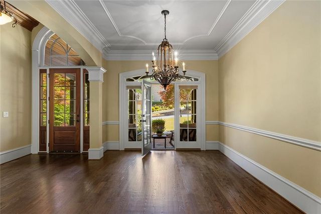 5623 Brendlynn Drive, Suwanee, GA 30024