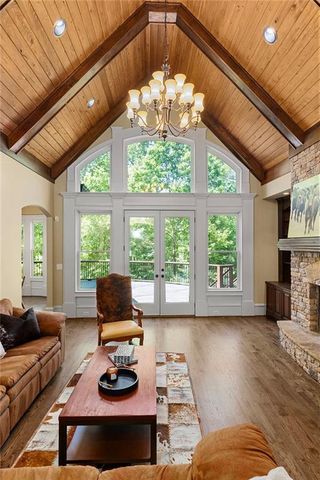 5623 Brendlynn Drive, Suwanee, GA 30024
