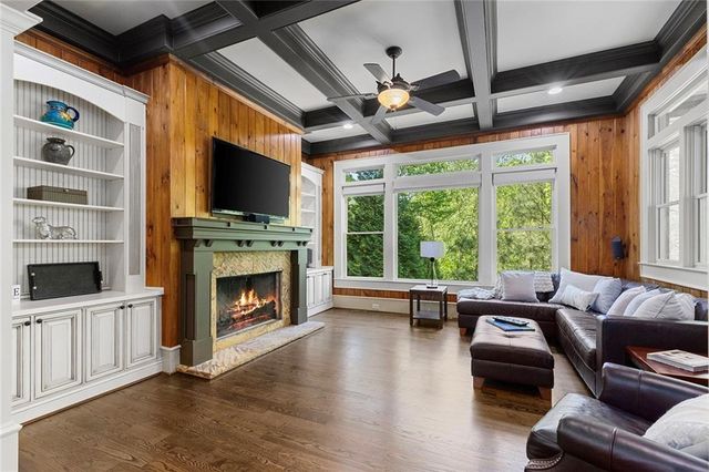 5623 Brendlynn Drive, Suwanee, GA 30024