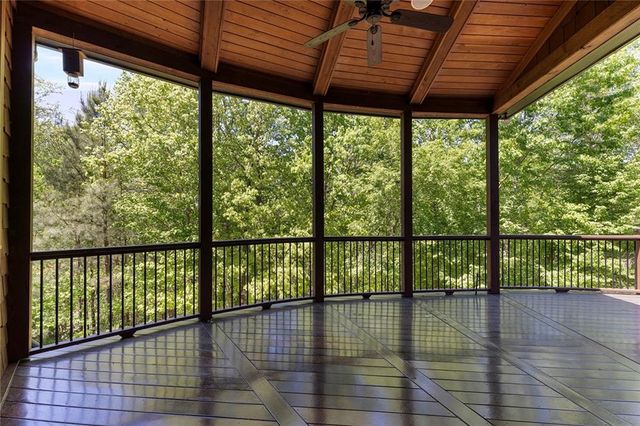 5623 Brendlynn Drive, Suwanee, GA 30024