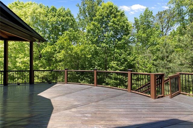 5623 Brendlynn Drive, Suwanee, GA 30024