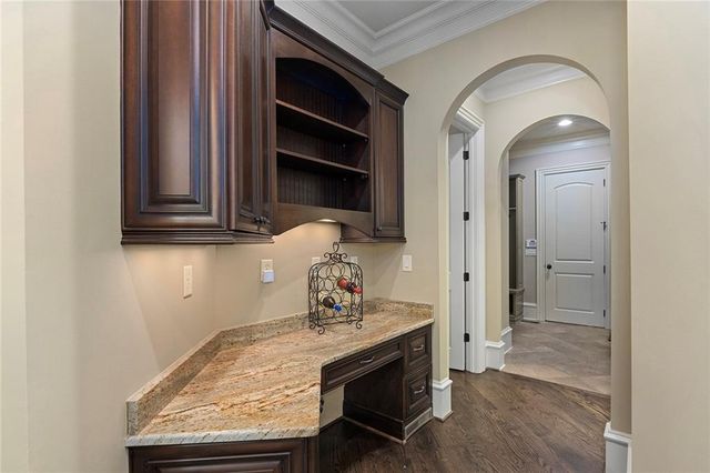 5623 Brendlynn Drive, Suwanee, GA 30024