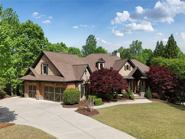 5623 Brendlynn Drive, Suwanee, GA 30024
