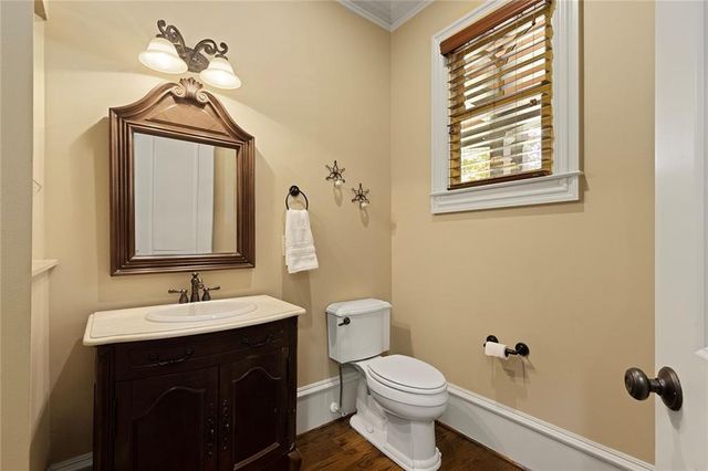 5623 Brendlynn Drive, Suwanee, GA 30024