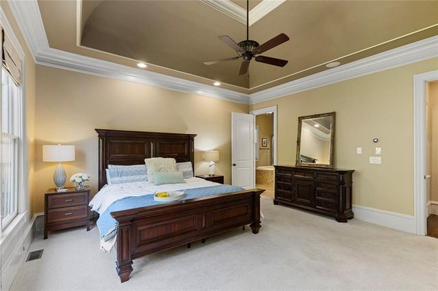 5623 Brendlynn Drive, Suwanee, GA 30024