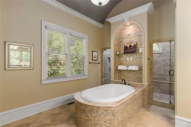 5623 Brendlynn Drive, Suwanee, GA 30024