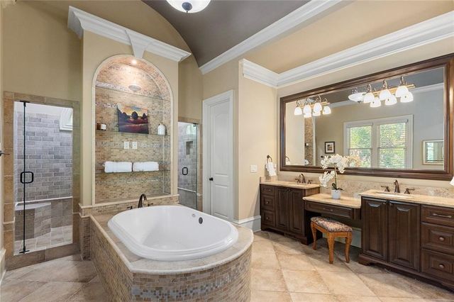 5623 Brendlynn Drive, Suwanee, GA 30024