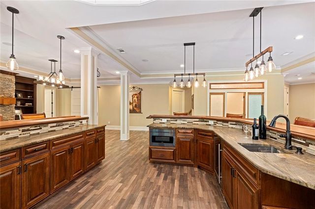 5623 Brendlynn Drive, Suwanee, GA 30024