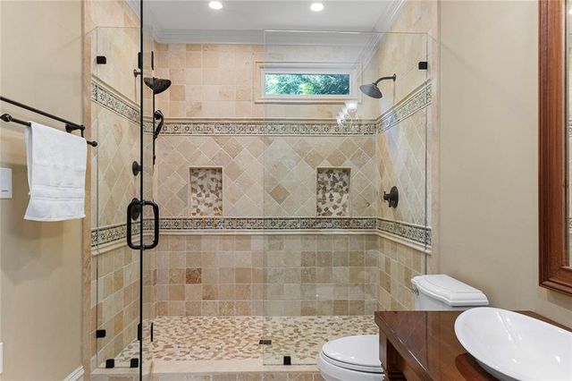 5623 Brendlynn Drive, Suwanee, GA 30024