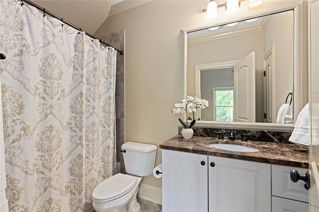 5623 Brendlynn Drive, Suwanee, GA 30024
