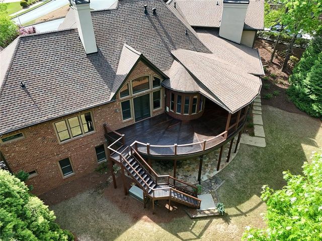 5623 Brendlynn Drive, Suwanee, GA 30024