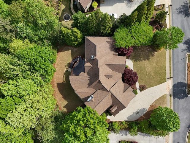 5623 Brendlynn Drive, Suwanee, GA 30024
