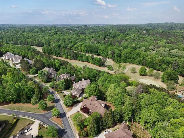 5623 Brendlynn Drive, Suwanee, GA 30024