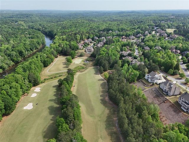 5623 Brendlynn Drive, Suwanee, GA 30024