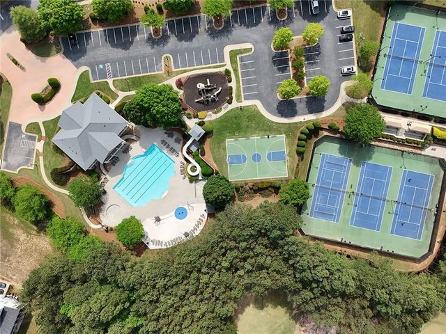 5623 Brendlynn Drive, Suwanee, GA 30024