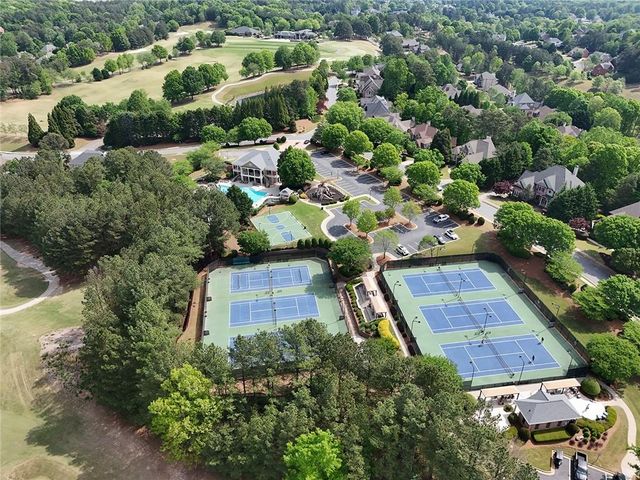5623 Brendlynn Drive, Suwanee, GA 30024
