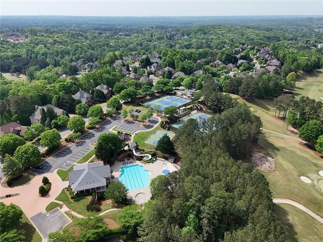 5623 Brendlynn Drive, Suwanee, GA 30024