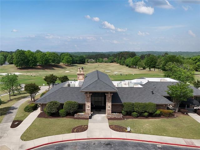 5623 Brendlynn Drive, Suwanee, GA 30024