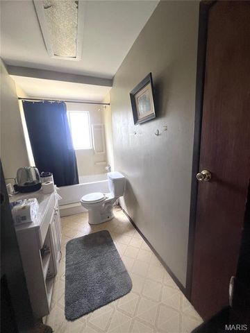 517 Plantmore Drive, Ferguson, MO 63135