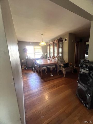 517 Plantmore Drive, Ferguson, MO 63135