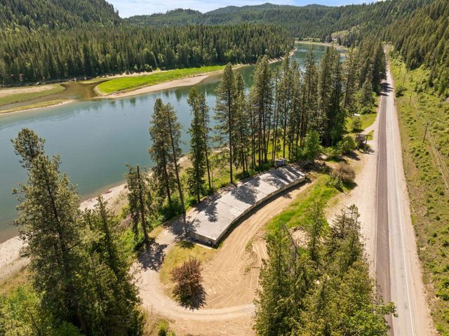 8612 31 Hwy, Ione, WA 99139 property photo