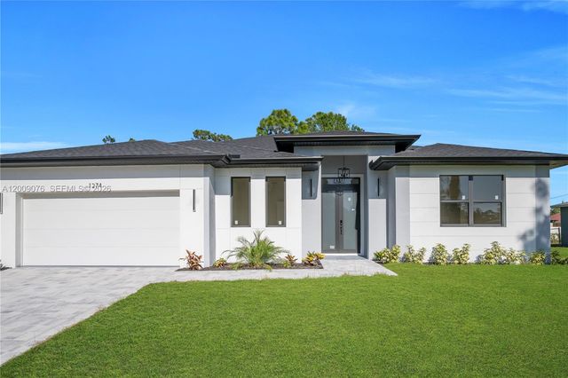 1274 Ronald Street, North Port, FL 34286