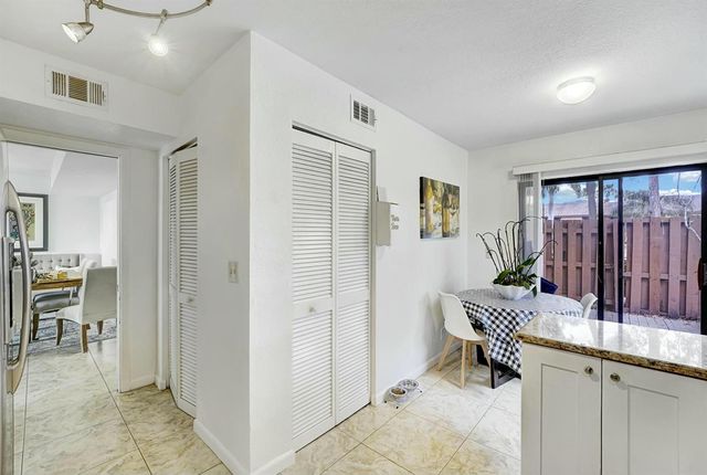 5337 Fountains Drive S, Lake Worth, FL 33467