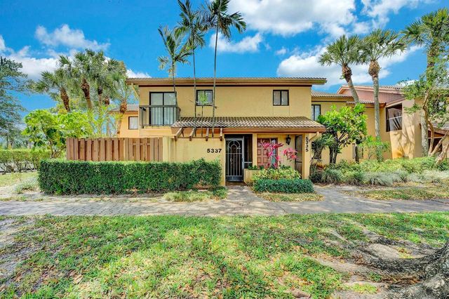 5337 Fountains Drive S, Lake Worth, FL 33467