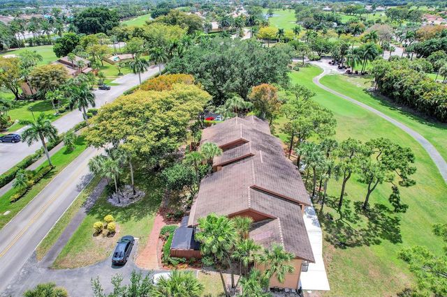 5337 Fountains Drive S, Lake Worth, FL 33467