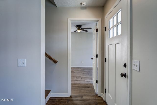 121 Saint James Place, Bristol, TN 37620