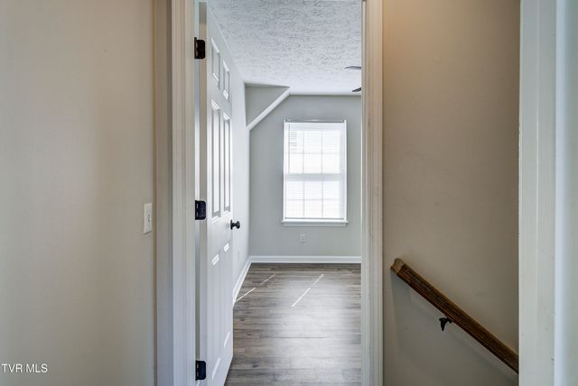 121 Saint James Place, Bristol, TN 37620