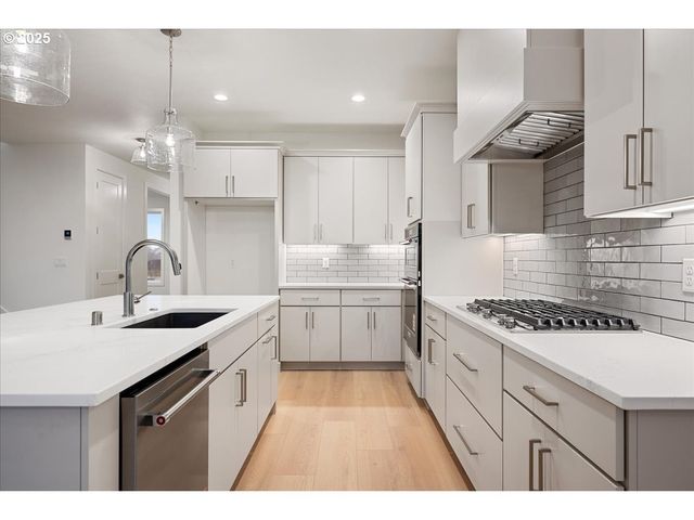 3510 N 11TH Cir, Ridgefield, WA 98642