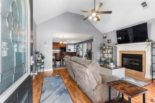 418 Covington Cove, Byron, GA 31008