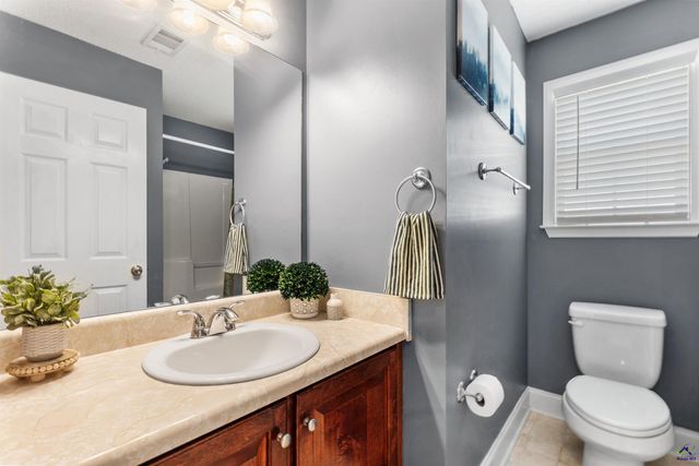 418 Covington Cove, Byron, GA 31008