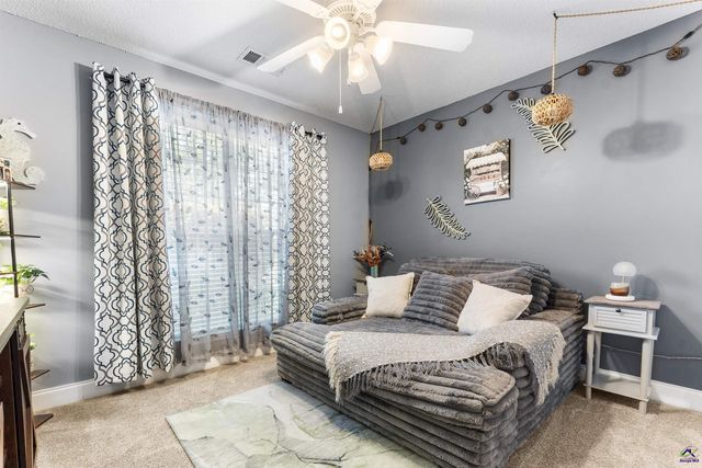 418 Covington Cove, Byron, GA 31008