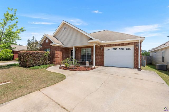 418 Covington Cove, Byron, GA 31008